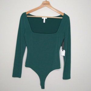 Leith - Square Neck Long Sleeve Bodysuit in Green